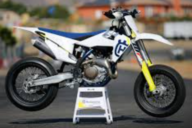 Detail Spesifikasi Supermoto Husqvarna FS450 dan Harganya di Indonesia Terbaru 2025