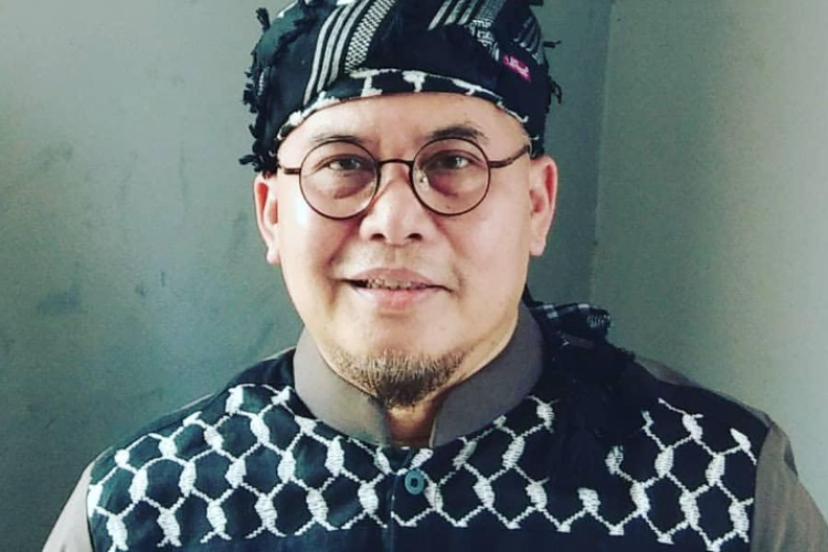 Profil dan Biodata Denny Chandra, Komika Senior Pemeran Papa Ancika di Film Dilan ITB 1997 (2026)