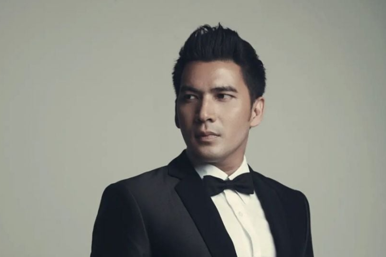 Profil dan Biodata Ridho Illahi, Aktor FTV Senior yang Baru Saja Gelar Pernikahan dengan Sang Pacar Anindya Caroline